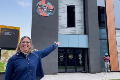 Revd Laura Lenander Telford Minster